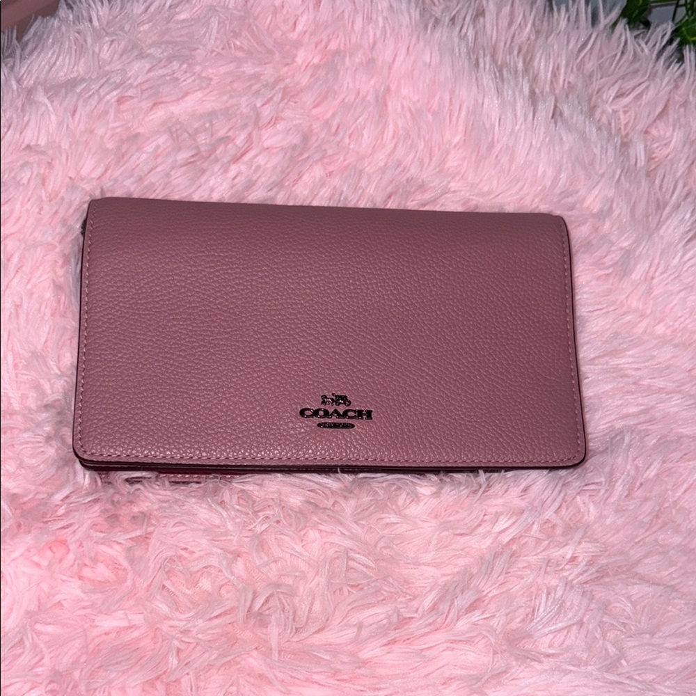 NWOT Coach Pink Leather Clutch